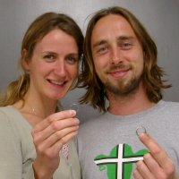 couple with their rings