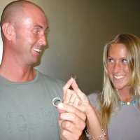 couple with their rings