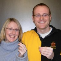 couple with their rings