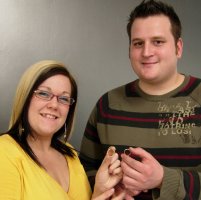 couple with their rings